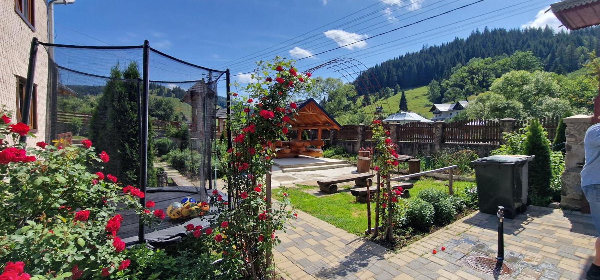 Casa Agroturistica Tarancuta Din Vatra Moldovitei Hotel Екстериор снимка